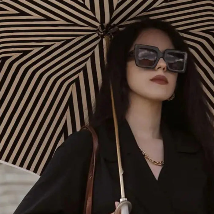 Luxury Umbrellas: The Perfect Collectible for Style and Sophistication