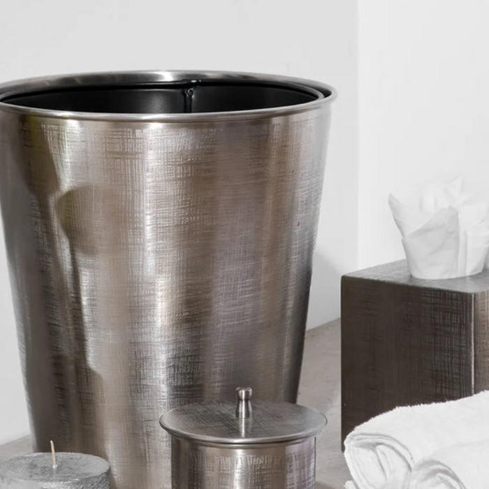 Bathroom Luxury: Accessory Sets That Combine Function and Fashion