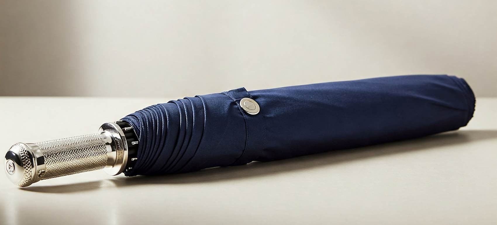 Folding Umbrellas Reimagined: Where Practicality Meets Luxury Design