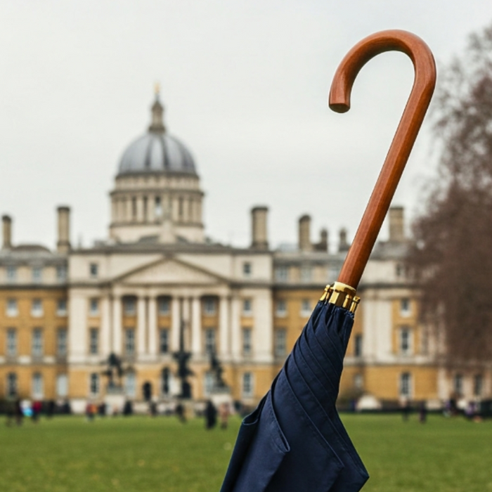 From London to Milan: How Different Cities Inspire Luxury Umbrella Design