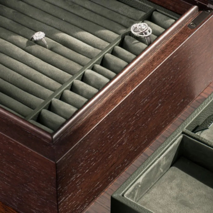 Luxury Jewelry Trays: Organize with Elegance