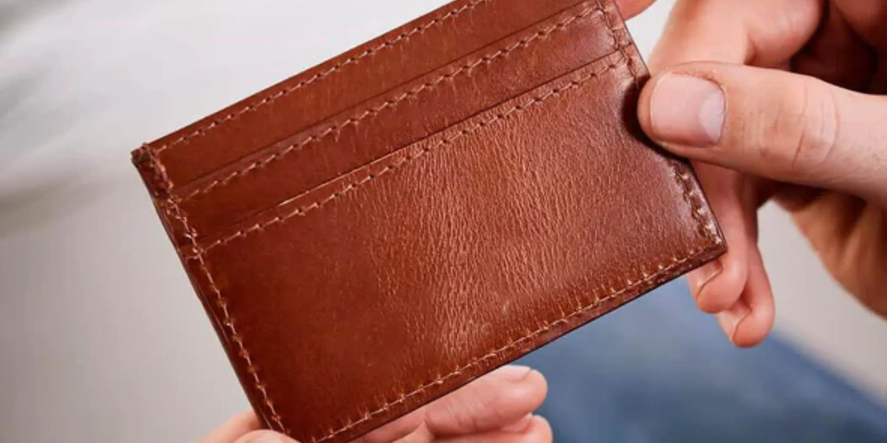 Elegant Designer Leather Cardholders: The Ultimate Accessory for Sophisticated Style