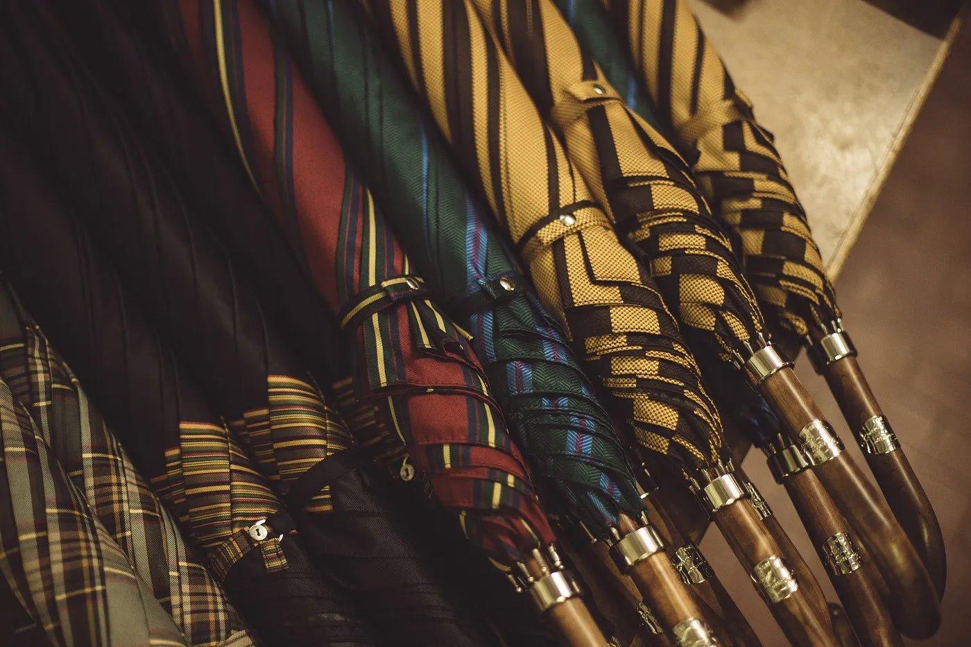 The Ultimate Guide to Luxury Umbrellas for an Elegant Outdoor Setup