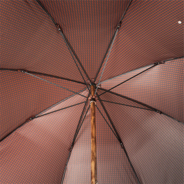Classic Umbrella with Straight Continuous Stick in Chestnut