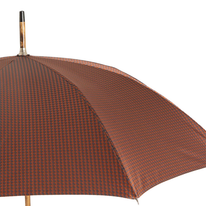 Classic Umbrella with Straight Continuous Stick in Chestnut