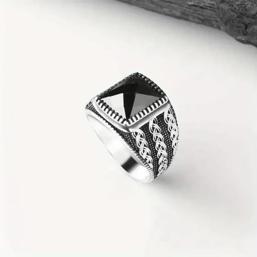 Silvery Alloy Ring with Black Imitation Zirconia for Men & Women