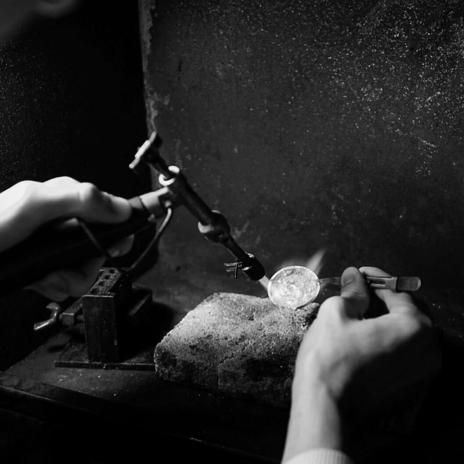 Greek artistic Jewellery maker