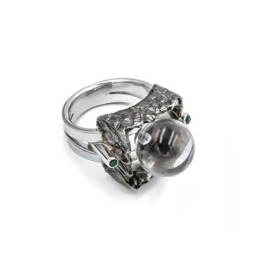 Fine Jewelry Original Silver Ring with Rock Crystal and Emerald