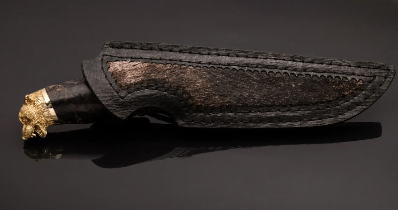 Handmade Damascus Knife – Durable and Versatile