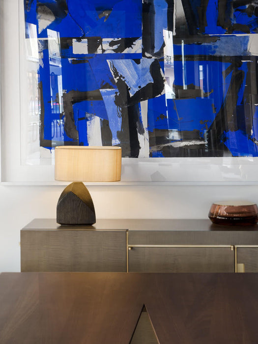 Elegant Natural and Modern Design Table Lamp