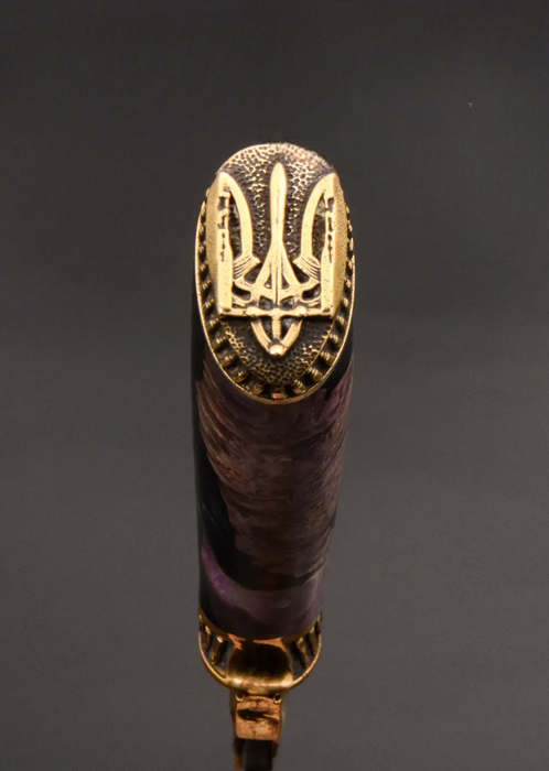 Designer Exclusive Handmade Knife with Revolver Guard
