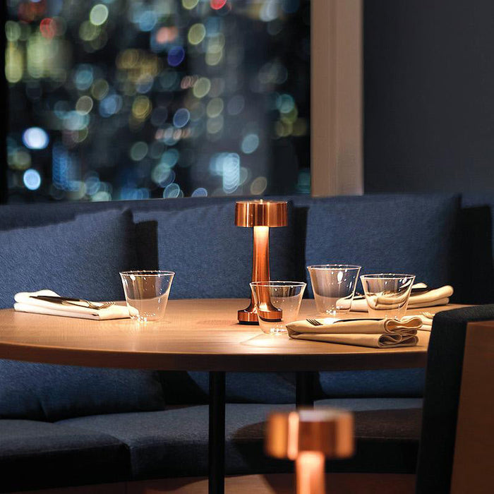 T-Bar Table Lamp: Sleek and Contemporary Lighting