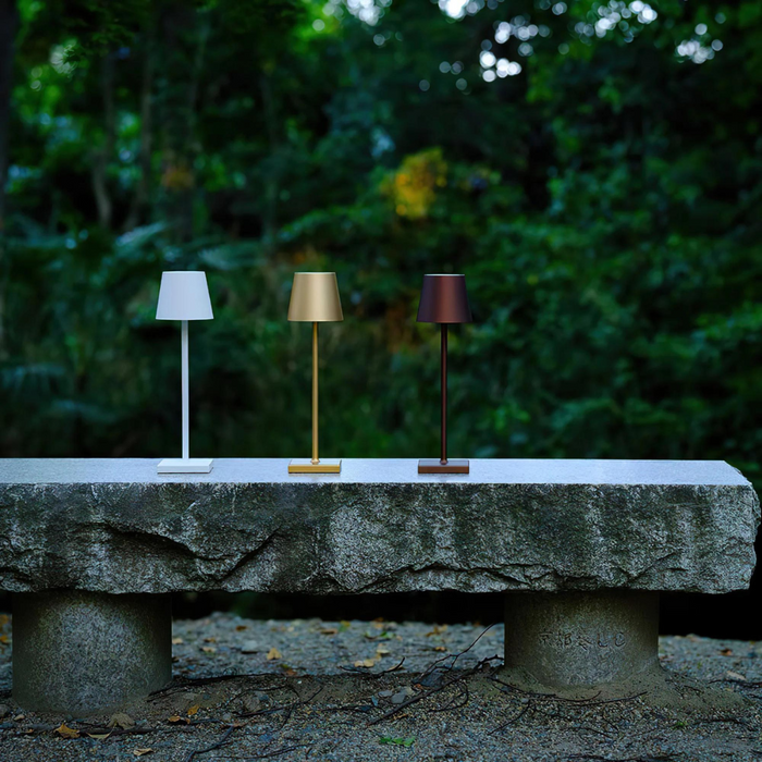Radiant Golden Light Lamp for a Touch of Elegance and Warmth