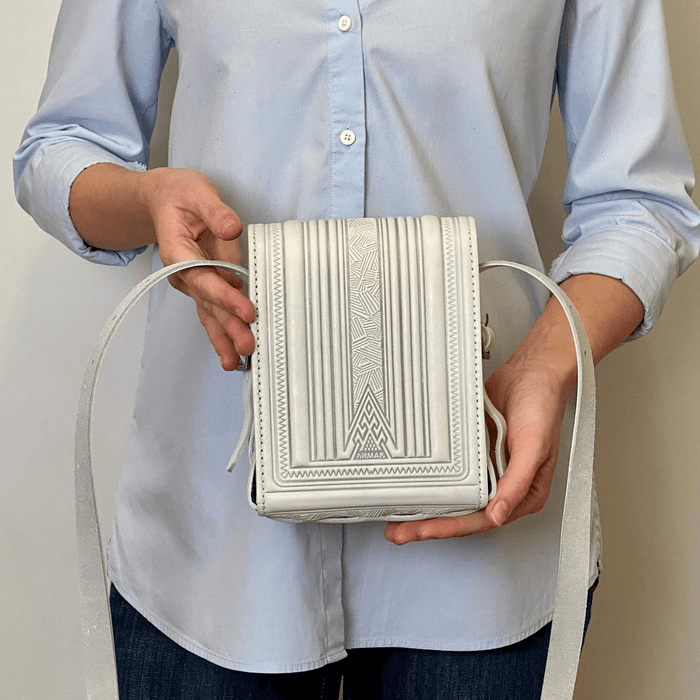 Stylish White Leather Messenger Bag, Small Crossbody Purse, Perfect for Women