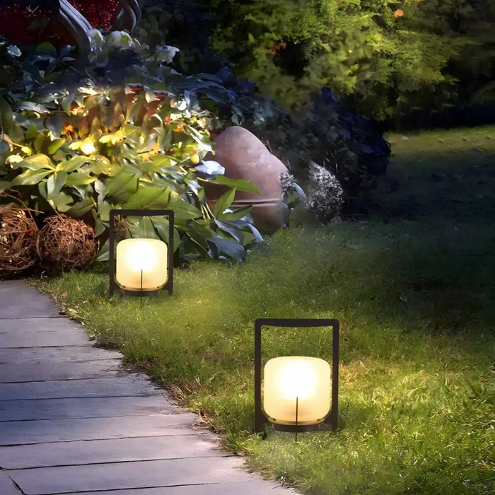 Sophisticated Solar-Powered Lighting Solution for an Eco-Friendly Ambiance