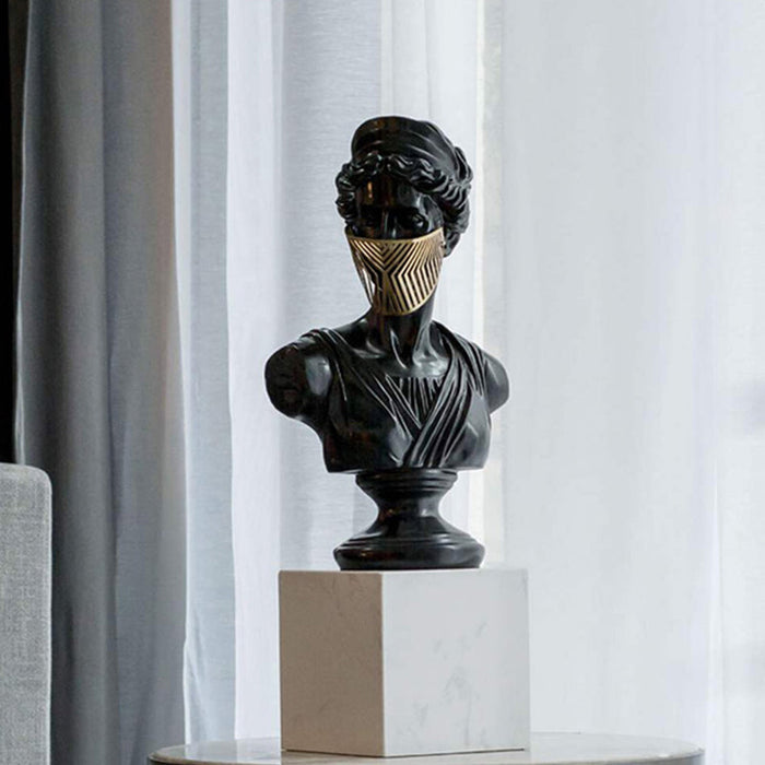 Resin Sculptural Bust Lady Ancient