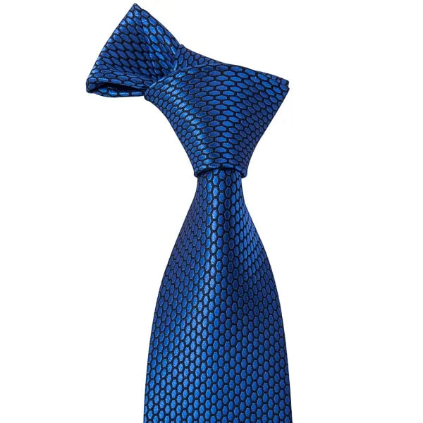 Blue Hexagon Silk Necktie for Classy Men - Elegant Accessory