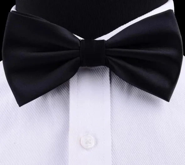Black Silk Pre-Tied Bow Tie for Classy Men