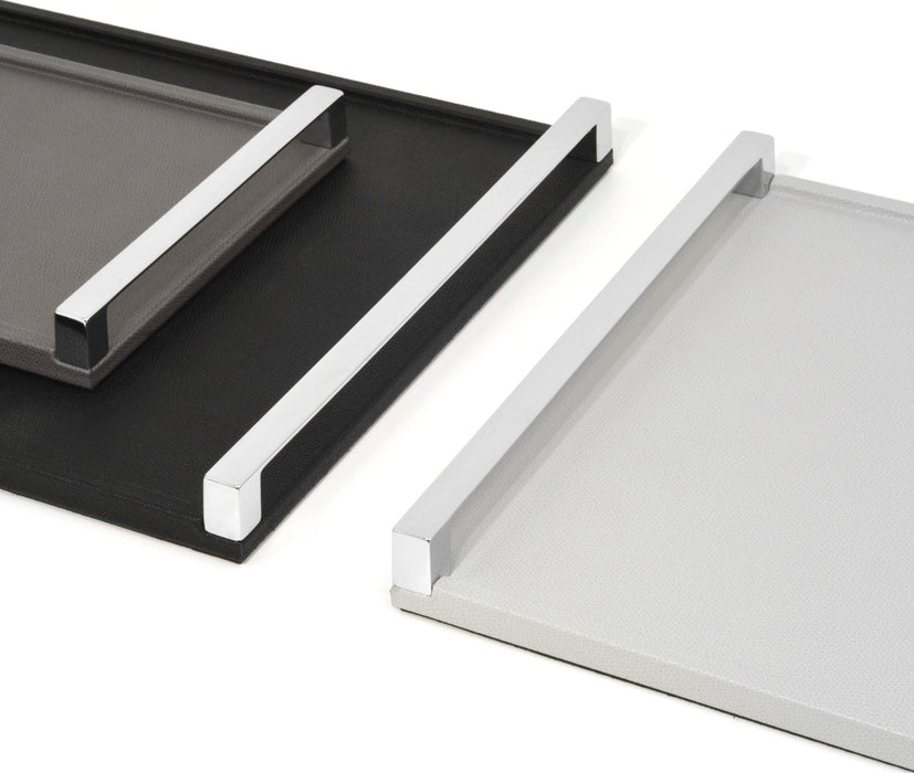 Sophisticated Giove Tray with Leather and Elegant Metal Handles