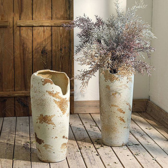 PORCELA Antique Retro Vase