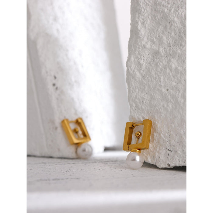 Square Earrings with White Pearls