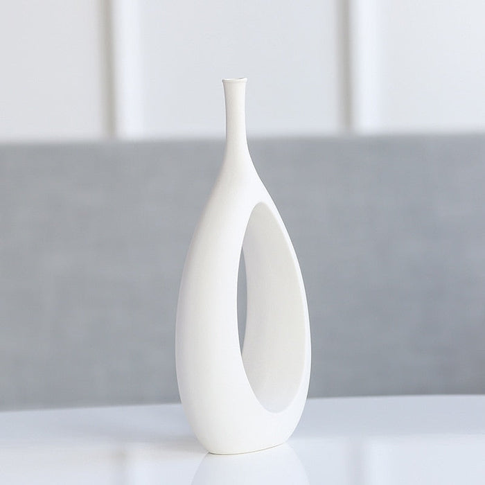 NEIVA Timeless Ceramic and Porcelain Vase