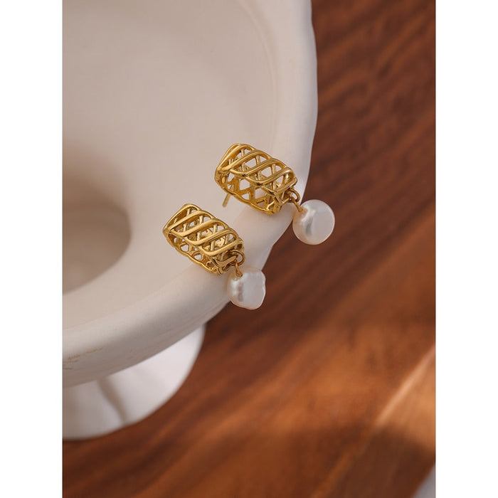 Perfect Pearl Earrings for Ladies