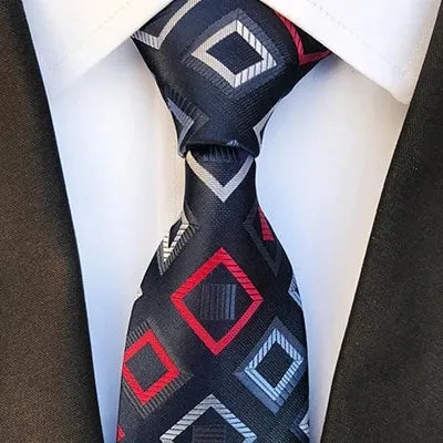Elegant Red Silk Tie for Classy Men - Perfect for Formal Occasions