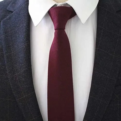 Burgundy Cotton Necktie for Men - Classy Formal Accessory