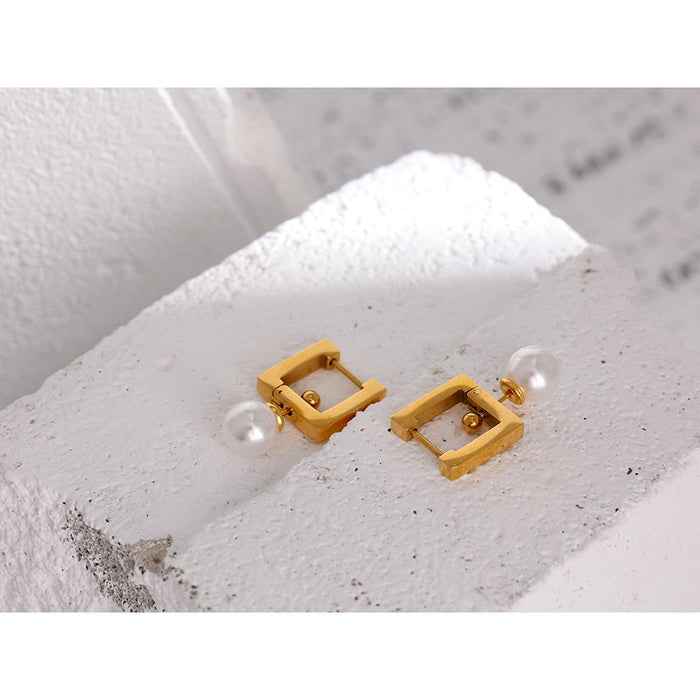 Square Earrings with White Pearls