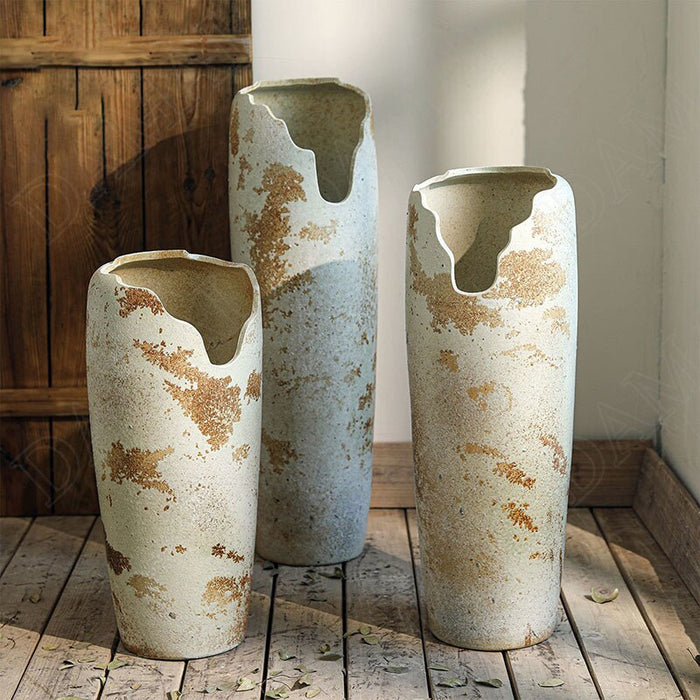 PORCELA Antique Retro Vase