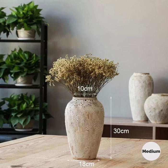 Elegant Tabletop Vase for Long-Stemmed Flowers
