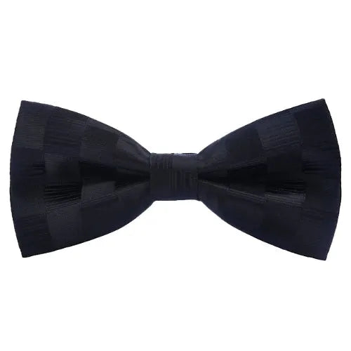 Black Checkered Bow Tie for Classy Men - Elegant Accessory for Formal Occasions