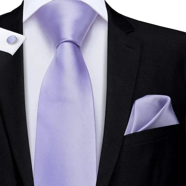 Plain Lavender Silk Necktie for Classy Men Elegant Accessory for Any Occasion