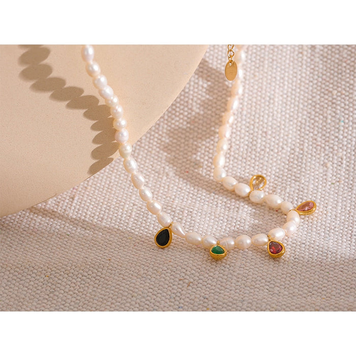 Necklace with Pearls and Crystals