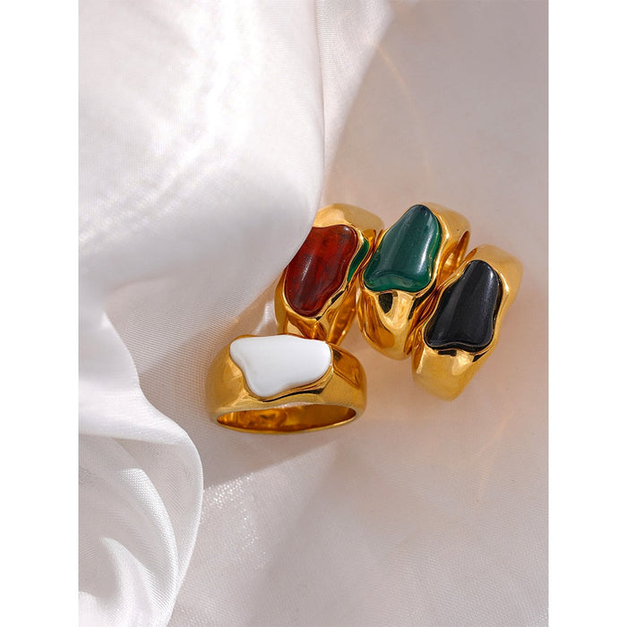 Fashionable Golden Ring with Unique Crystal