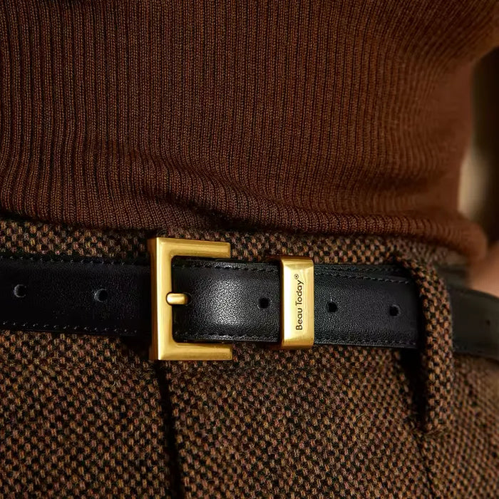AuraGlow Luxe Waist Belt – Golden Buckle Cowhide Elegance
