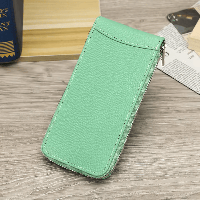 Minimalist Design Leather Watch Bag – Gift Case for Him or Her