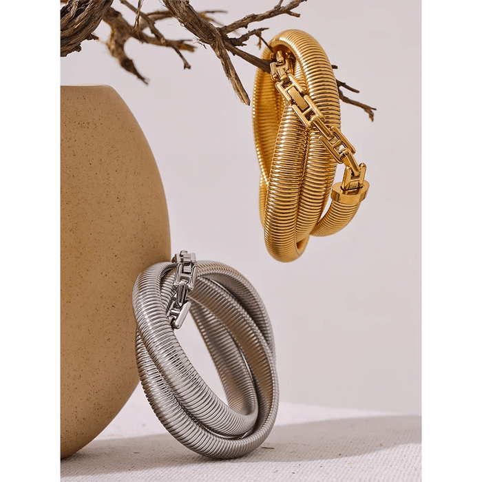 Stylish Bracelet with Layers
