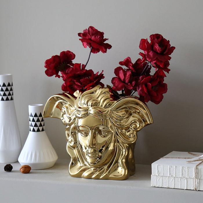OCTAVIA Elegant Gold Ceramic and Metal Vase