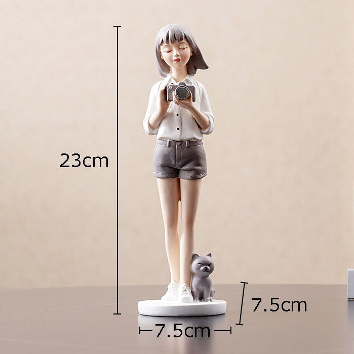 Modern Girl Resin Figurine Decorative Statue