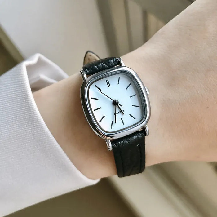 QUANTON® Exclusive Retro Design Unisex Watch