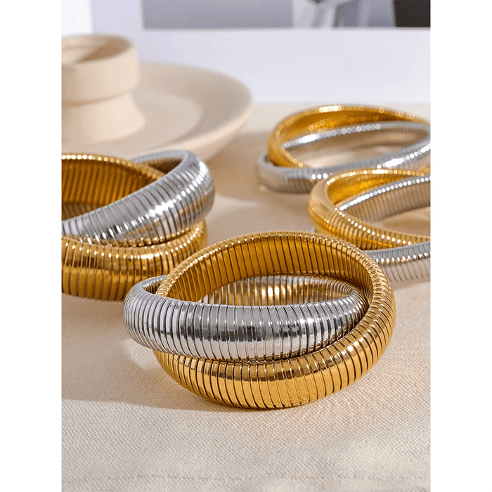 Exclusive Stylish Classic Bracelet