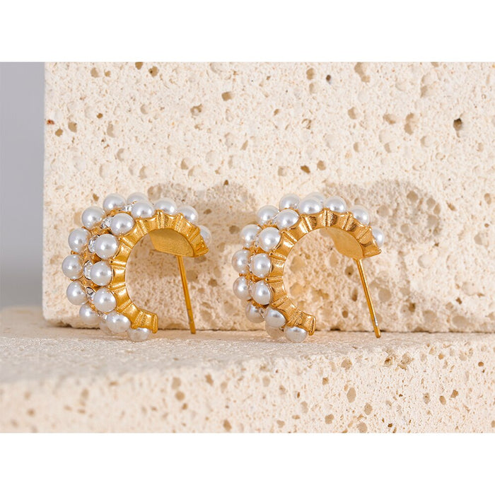 Pearls and Crystals Design Earrings