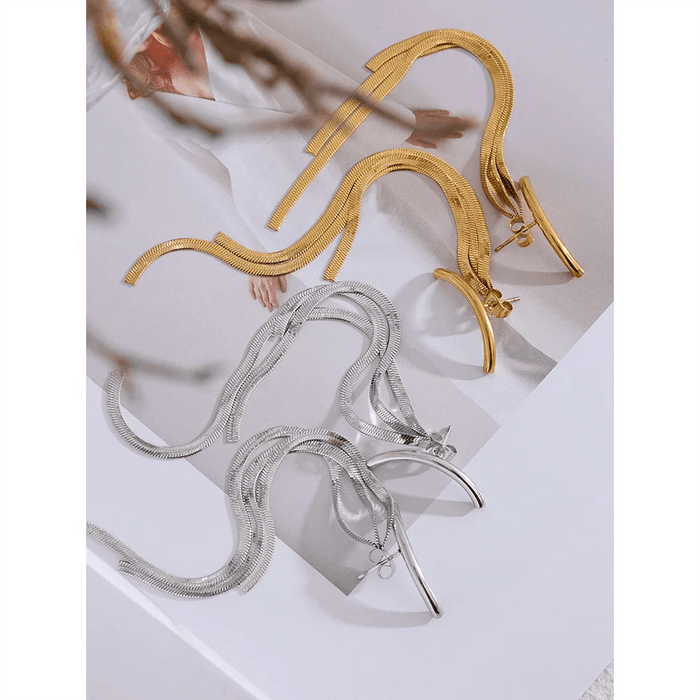 Chain Design Elegant Earrings