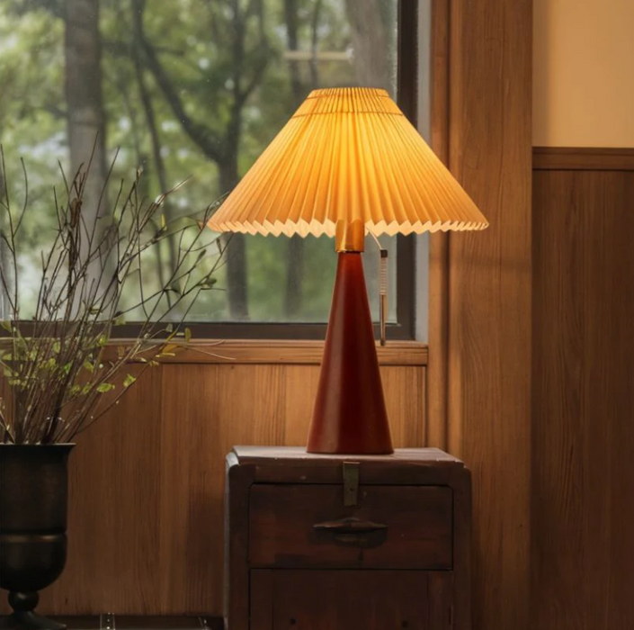 Chic and Elegant Table Lamp for Home and Office