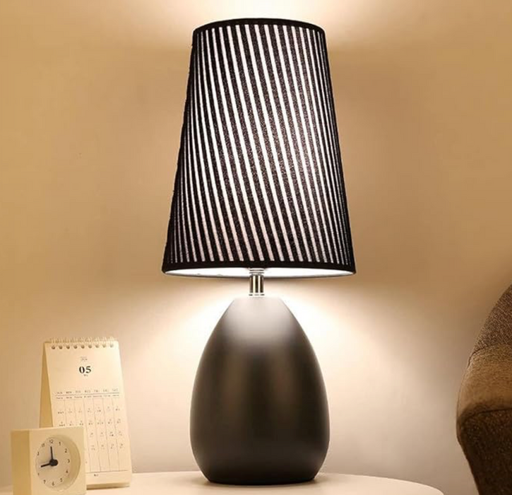 Monochrome Table Lamp: Simple yet Stylish Lighting