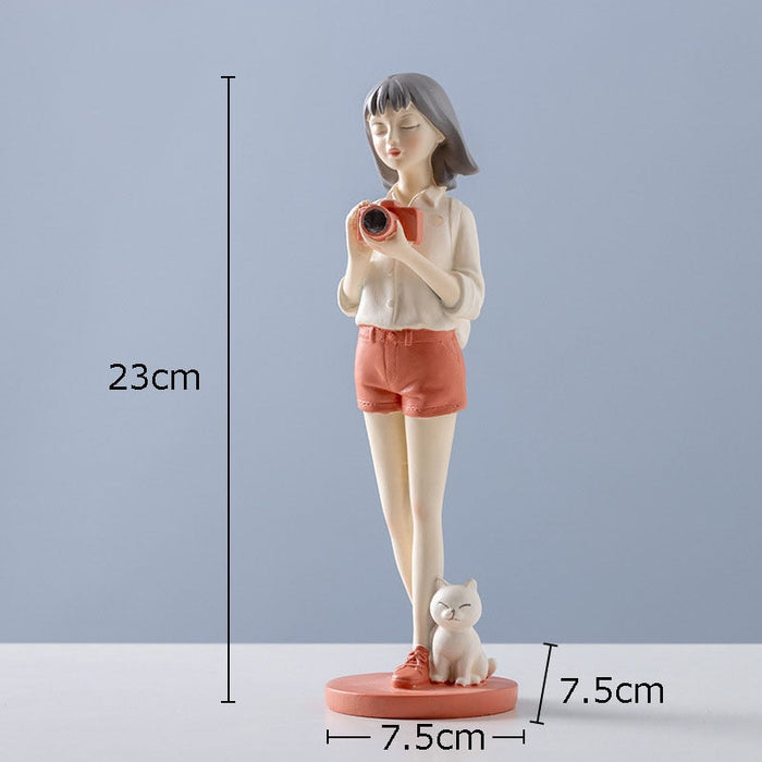 Modern Girl Resin Figurine Decorative Statue