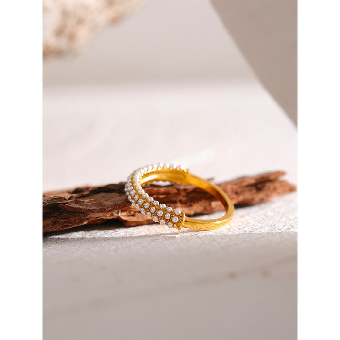 Elegant Golden Ring with Small Pearls