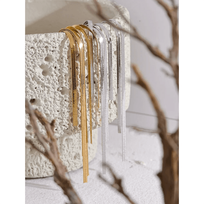 Chain Design Elegant Earrings